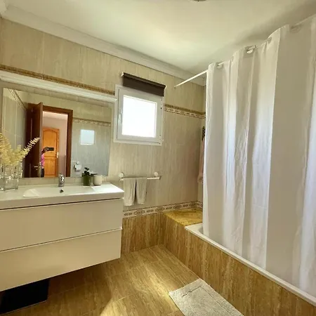 Casa Veroles 度假居 *